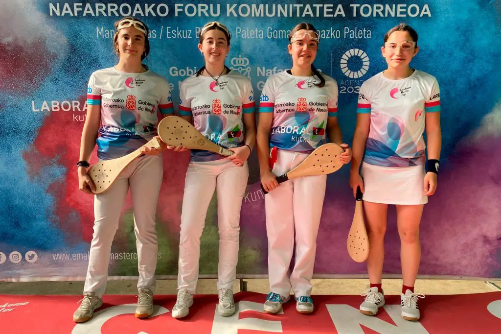 Etxarri-Aranatz vuelve a disfrutar con la paleta goma y perfila las finales del IV Torneo Comunidad Foral de Navarra